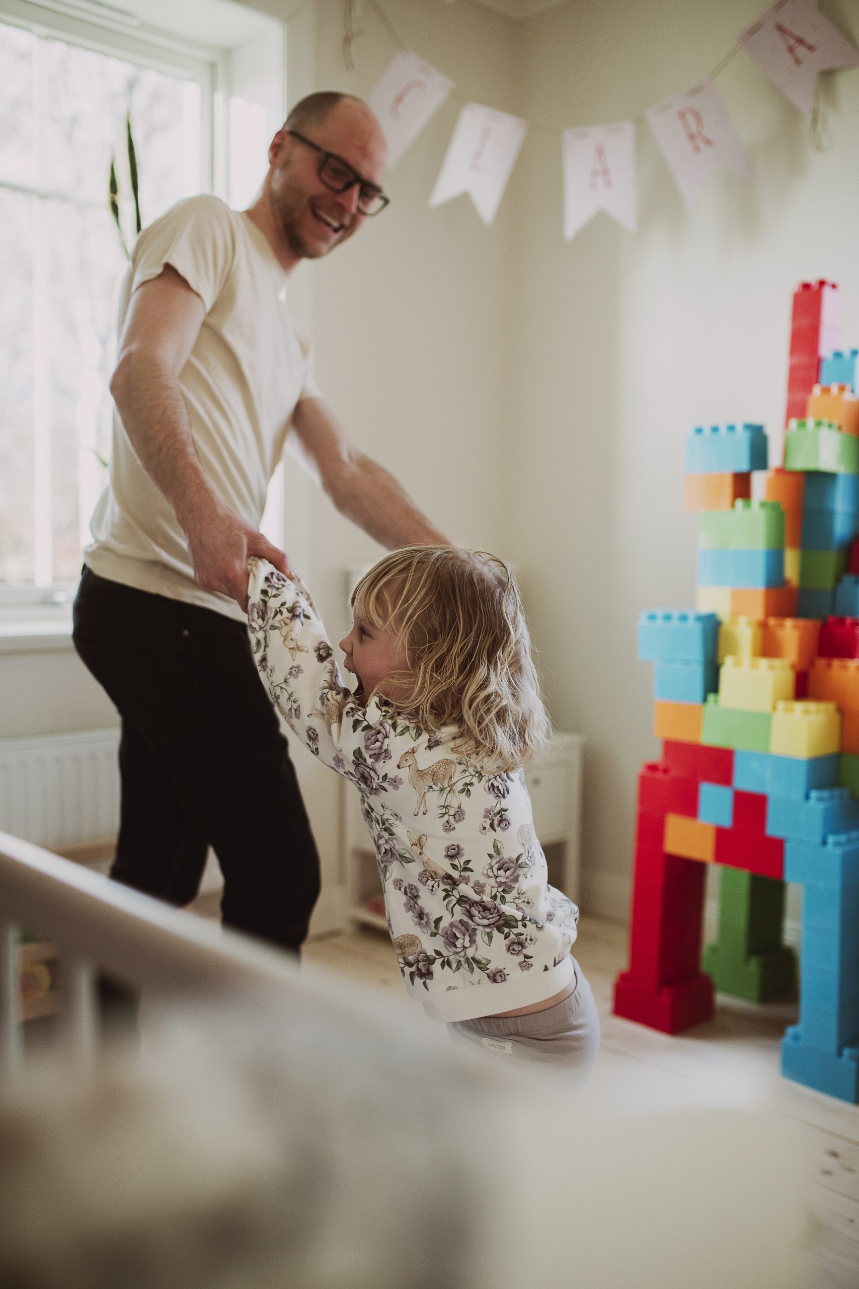 Pappa Dotter Barnrum Lekrum Hemma-hos